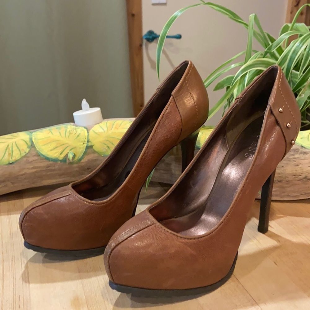Guess high-heels
